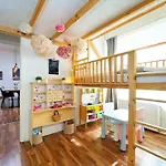 Loft House 170qm, Central, Own Garden, Parking Lot Semesterbostad Offenbach am Main