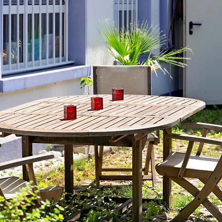 Loft House 170qm, Central, Own Garden, Parking Lot * Offenbach am Main
