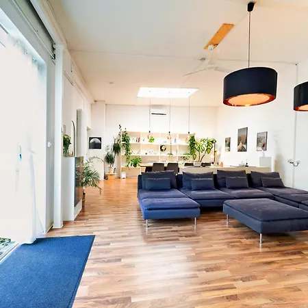 Loft House 170qm, Central, Own Garden, Parking Lot