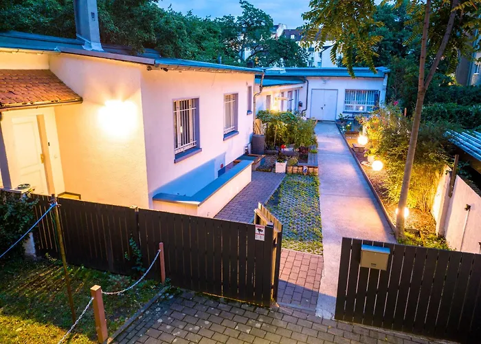 Loft House 170qm, Central, Own Garden, Parking Lot