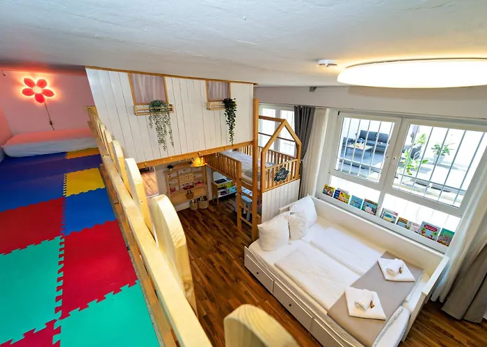 Loft House 170qm, Central, Own Garden, Parking Lot *