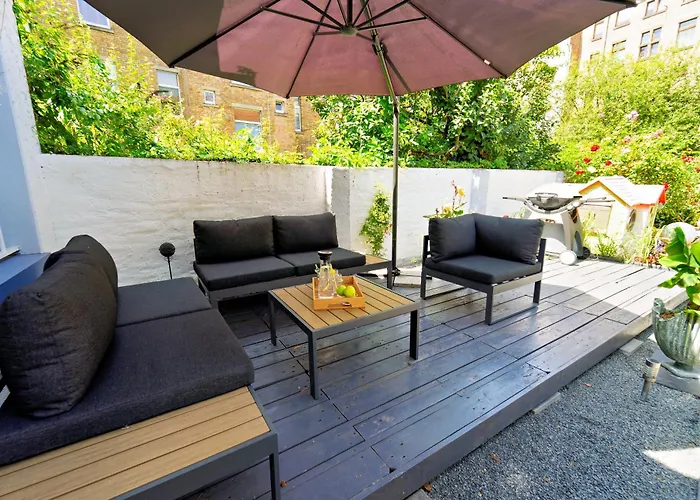 Loft House 170qm, Central, Own Garden, Parking Lot Offenbach am Main