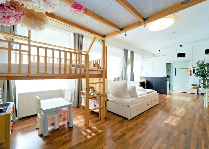 Loft House 170qm, Central, Own Garden, Parking Lot *