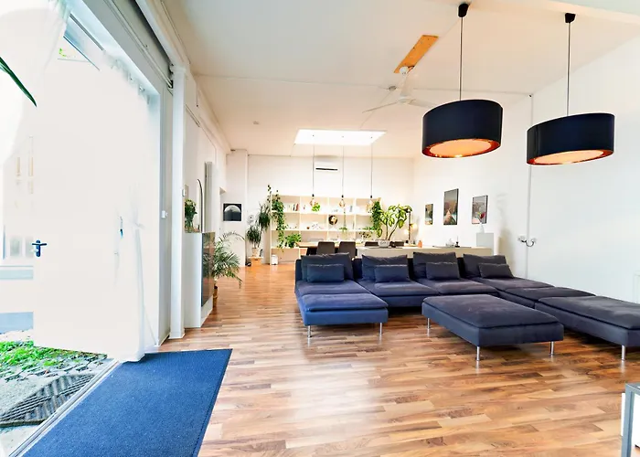 Loft House 170qm, Central, Own Garden, Parking Lot